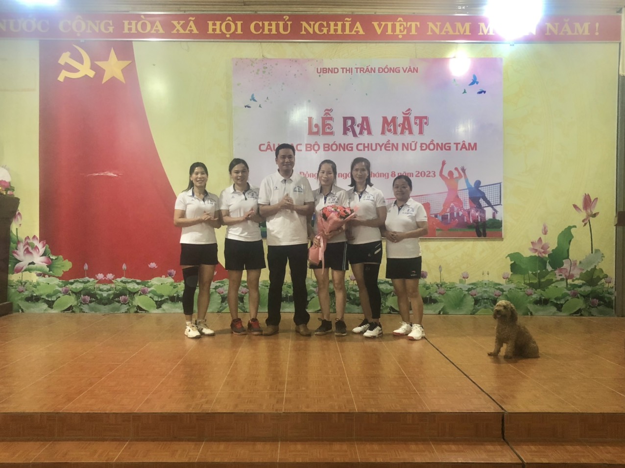Lễ ra mắt câu lạc bộ bóng chuyền nữ Đồng Tâm